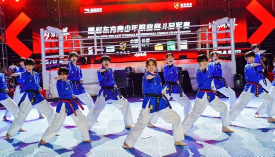 ���L���w�������e�k�ġ�ҫ��|���������I(y��)�񶷹�܊ِ��ِ���������^����2�f�˴���