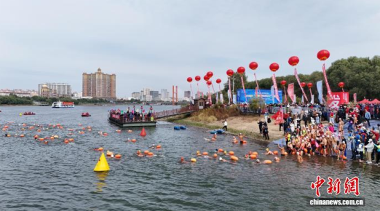 ��ӬF(xi��n)������Ӿʿ��������ˮ����ʯ���� �z