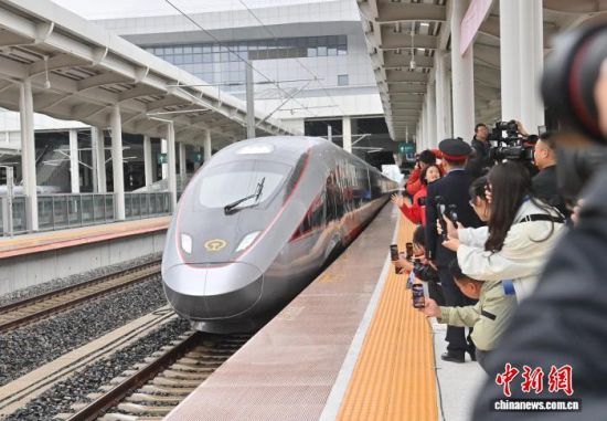 9��28�գ�G8166����܇���L��ɽվʼ�l(f��)�����K�c(di��n)վ��ꖱ�վ������ �z