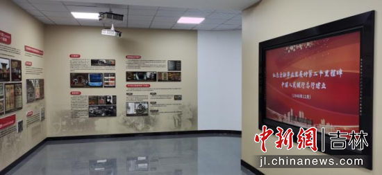 ����ؔ��(j��ng)��W(xu��)�tɫ���ڽ��������^չ�������ؔ��(j��ng)��W(xu��)/���D