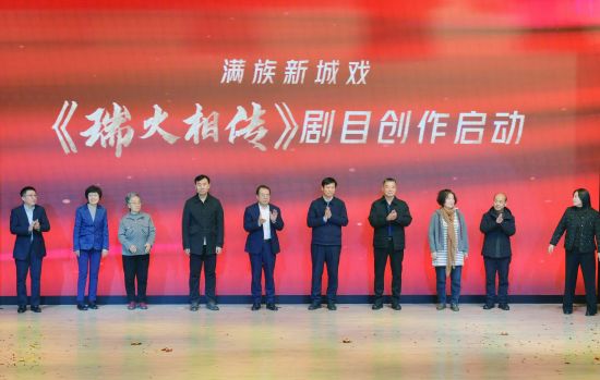 �������������Ŀ��(chu��ng)������(d��ng)������/�z