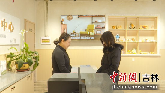 �οͷ���(w��)�������ڽӴ��ο��������hί������/���D