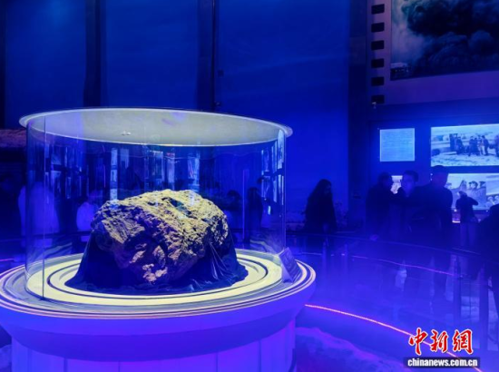 �ο��څ��^������һ̖���Eʯ�������W�� ���z