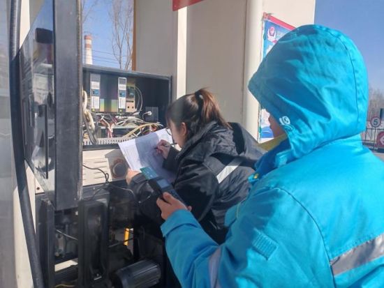 �|Դ�ֹ�˾�z��С�M������վ�O(sh��)���M(j��n)�Йz����