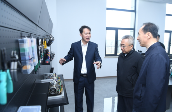 ���ӽ��ƃxʽ�ˆT��������@��I(y��)�̓��¸��^(q��)�Ϳ��w�з���ָ�]����������̶�Ϳ��d���𽵈������µͿ���(li��n)�ߺ�ԇ�������{����